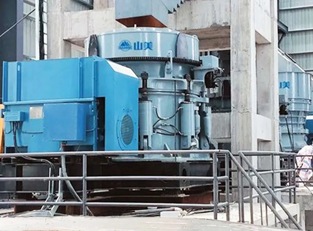 2臺SMS5000C大型多缸液壓圓錐破碎機(jī)服務(wù)于河南信陽時產(chǎn)1400噸花崗巖尾礦制砂生產(chǎn)項(xiàng)目